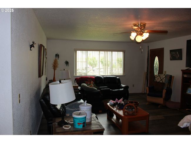 1783 View St, House attached with 3 bedrooms, 2 bathrooms and 2 parking in Myrtle Point OR | Image 19