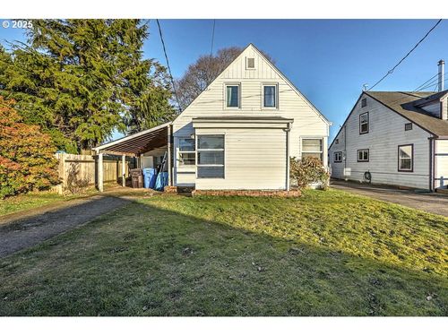 1107 Stillwell Ave, Tillamook, OR, 97141 | Card Image