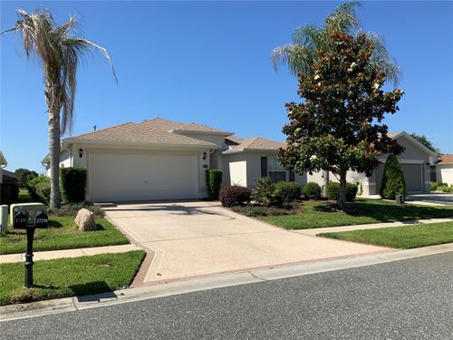 27215 Roanoke Dr, LEESBURG, FL, 34748-1284 | Card Image