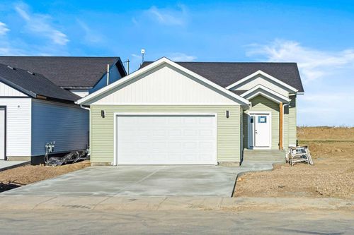 1308 56 Ave, Lloydminster, AB, T9V3T4 | Card Image