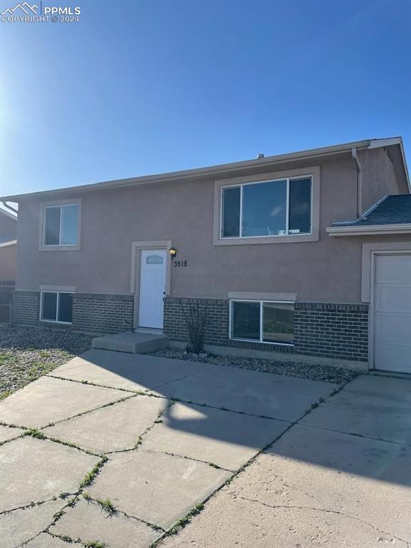 Verde Dr, Colorado Springs, CO 80910