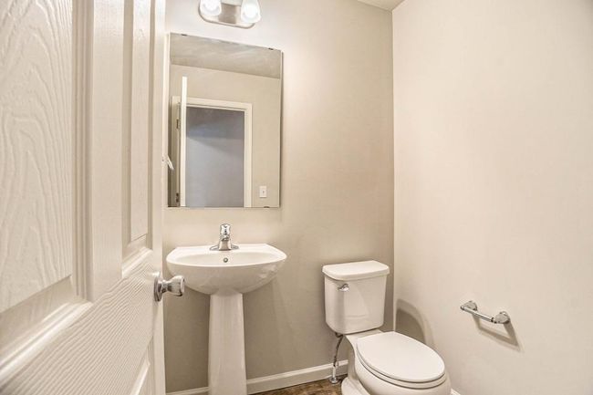 SVW057-i1830-Powder Room | Image 10