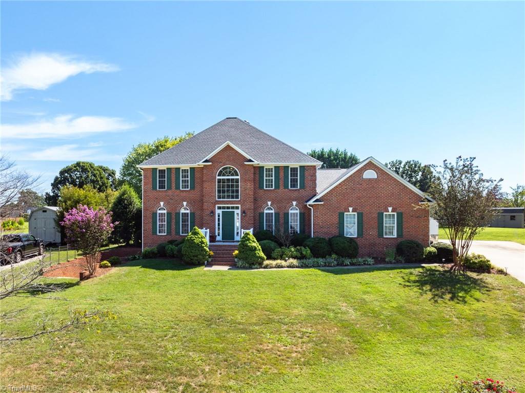 Greenfield Ct, Lexington, NC 27295