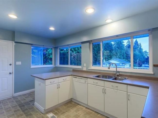 1386 Lawson Ave, House other with 4 bedrooms, 0 bathrooms and 5 parking in West Vancouver BC | Image 5