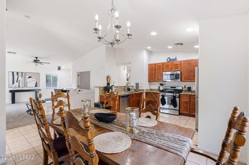 102 S Beyerville Place, Sahuarita, AZ, 85629 | Card Image