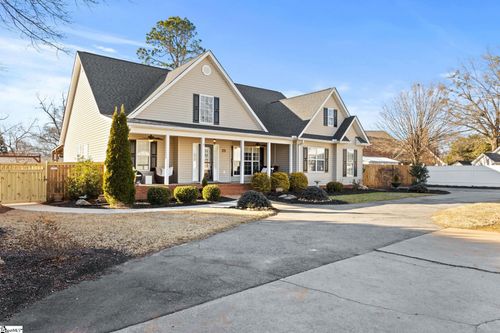 116A Ridge Rd, Greenville, SC, 29607 | Card Image