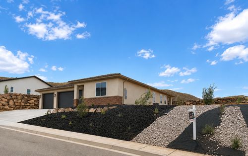 107-1566 E Centaurus Way, Washington, UT, 84780-3580 | Card Image