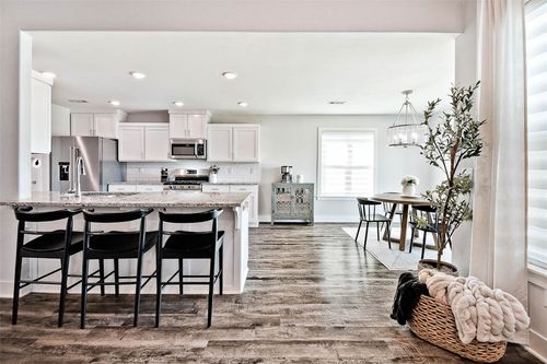 330 W Taverner Xing, Farmington, AR, 72730-6008 | Card Image