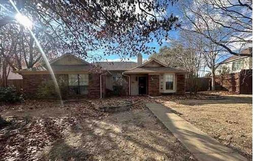 3007 Pacifica St, Carrollton, TX, 75007-5622 | Card Image