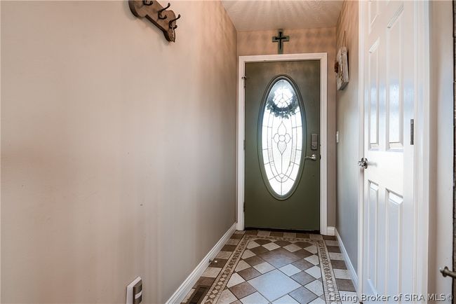 8408 Locust Dr, Home with 4 bedrooms, 3 bathrooms and null parking in Charlestown IN | Image 16