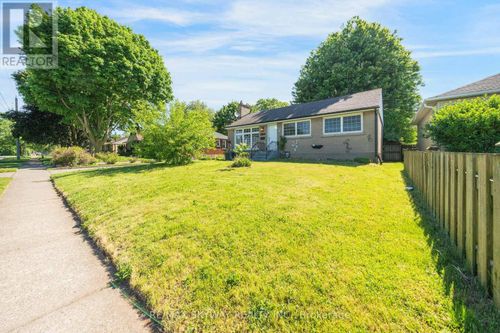 6604 Locus Ave, Niagara Falls, ON, L2G4K7 | Card Image