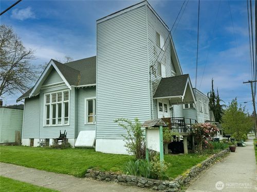 310 Gladstone St, Bellingham, WA, 98225-4913 | Card Image