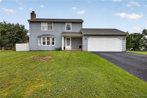 12 Newcomb Dr, Hilton, NY, 14468-1072 | Card Image
