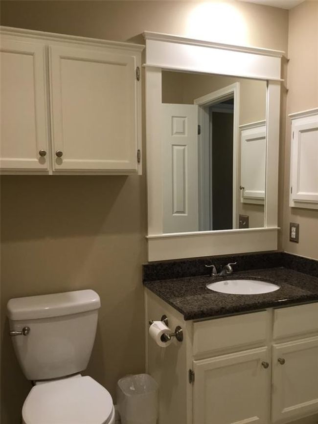 You have one of the classiest condos in the whole complex. | Image 38