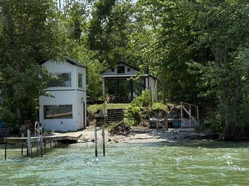 10 Snake Island Rd, Keswick, ON, L4P3E9 | Card Image