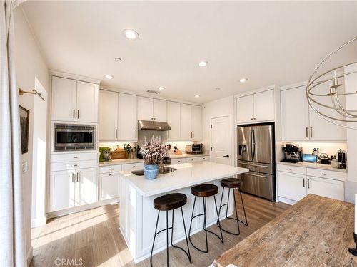 67 Kestrel, Irvine, CA, 92618 | Card Image