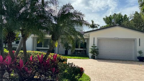 3204 Robbins Rd, Pompano Beach, FL, 33062-1235 | Card Image