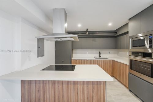 apt-903-1000 Quayside Ter, Miami, FL, 33138-2217 | Card Image