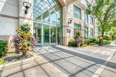 1916 - 23 Lorraine Dr, Condo with 2 bedrooms, 2 bathrooms and 1 parking in North York ON | Image 2