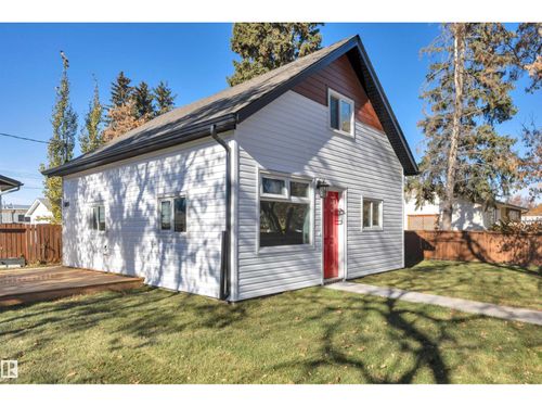 5004 45 Ave, Calmar, AB, T0C0V0 | Card Image