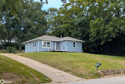 2307 Main St, Hamburg, IA, 51640-1801 | Card Image