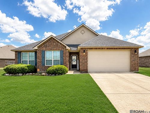 10734 Dodger Dr, Denham Springs, LA, 70726-1854 | Card Image