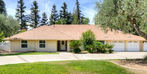 5612 Columbia Drive N, Fresno, CA, 93727 | Card Image