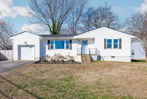 3701 Morton Dr, Chattanooga, TN, 37415-4329 | Card Image