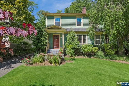 31 Macopin Ave, Montclair, NJ, 07043-2024 | Card Image