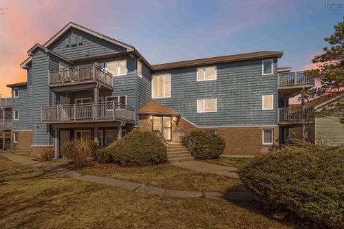 12-77 Farnham Gate Rd, Halifax, NS, B3M4A5 | Card Image