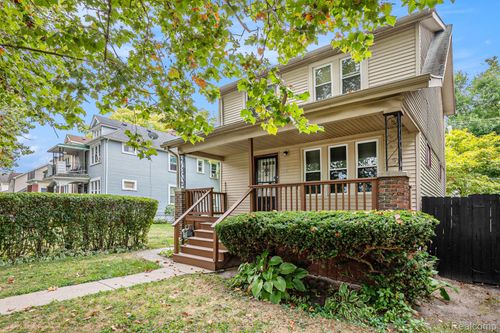 463 Kitchener St, Detroit, MI, 48215-3020 | Card Image