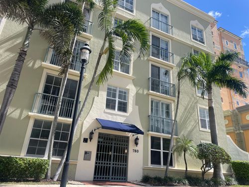 404-780 S Sapodilla Avenue, West Palm Beach, FL, 33401 | Card Image