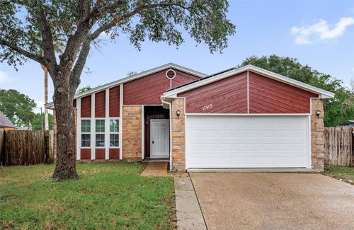 11313 Red Creek Cir, Corpus Christi, TX, 78410-3244 | Card Image