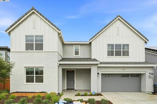 3039 Paxton Ct, Lathrop, CA, 95330-9824 | Card Image