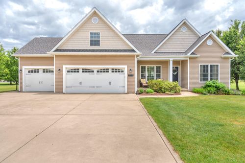 713 Ironwood St Nw, Demotte, IN, 46310 | Card Image