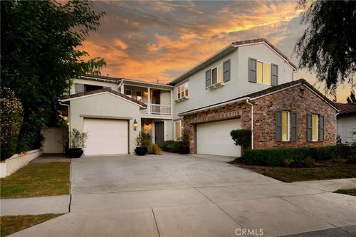 18 Calle De La Luna, San Clemente, CA, 92673 | Card Image