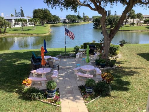 b-47 Berkshire B, West Palm Beach, FL, 33417-2150 | Card Image