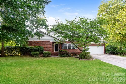 b-18805 Bluff Point Road, Cornelius, NC, 28031 | Card Image