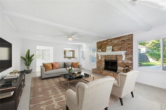 Living room virtual staging | Image 10