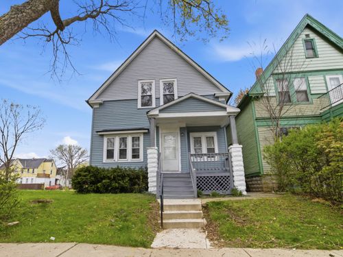 2308 W Clarke St, Milwaukee, WI, 53206-1565 | Card Image
