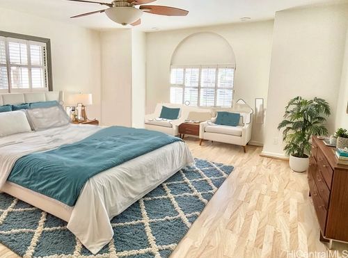 1322 Lunalilo St, Honolulu, HI, 96822-4260 | Card Image