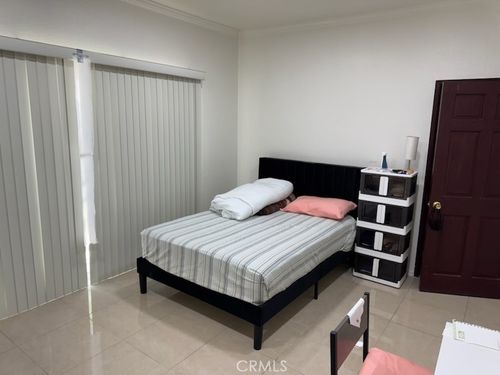 apt-16-2230 E Ocean Blvd, Long Beach, CA, 90803-2448 | Card Image