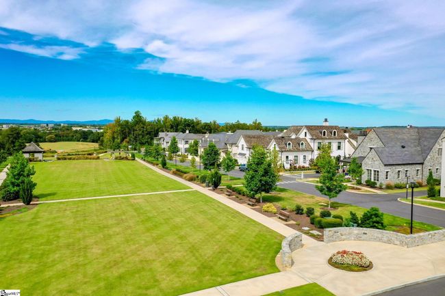 602 Baron Dr, House other with 3 bedrooms, 3 bathrooms and 2 parking in Greenville SC | Image 13
