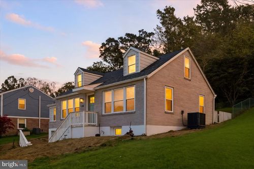 2105 Stringtown Rd, SPARKS GLENCOE, MD, 21152-9406 | Card Image