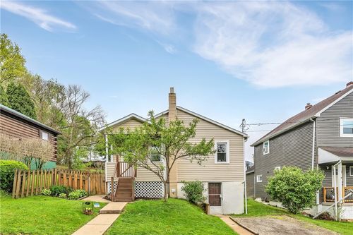 337 1st Ave, Hyde Park, PA, 15641-9708 | Card Image