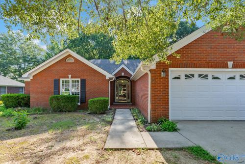 200 Bellemeade St Sw, Hartselle, AL, 35640-5002 | Card Image