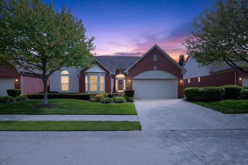 4288 Gardenia Dr, Sterling Heights, MI, 48314-1233 | Card Image