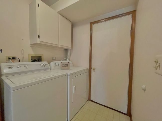 5 - 304 University Ln, Townhouse with 2 bedrooms, 1 bathrooms and 1 parking in Elk Grove Village IL | Image 21