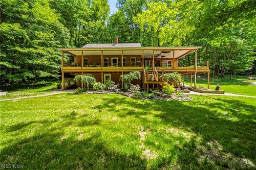 16721 Swine Creek Rd, Middlefield, OH, 44062-9318 | Card Image