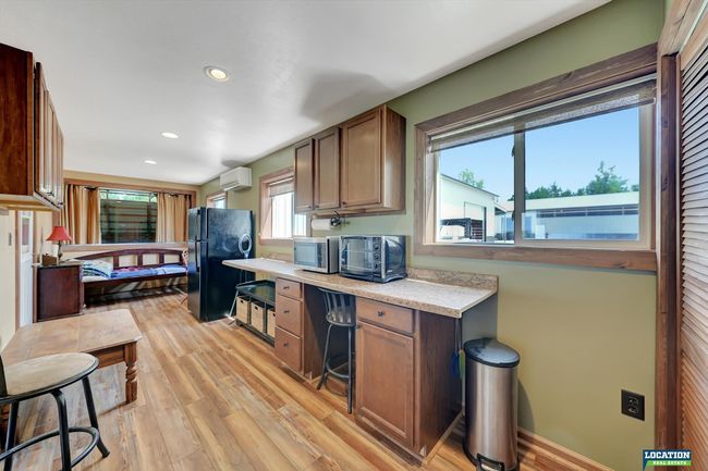 6255 Sw 58 Th St, House other with 5 bedrooms, 4 bathrooms and 3 parking in Denton NE | Image 80